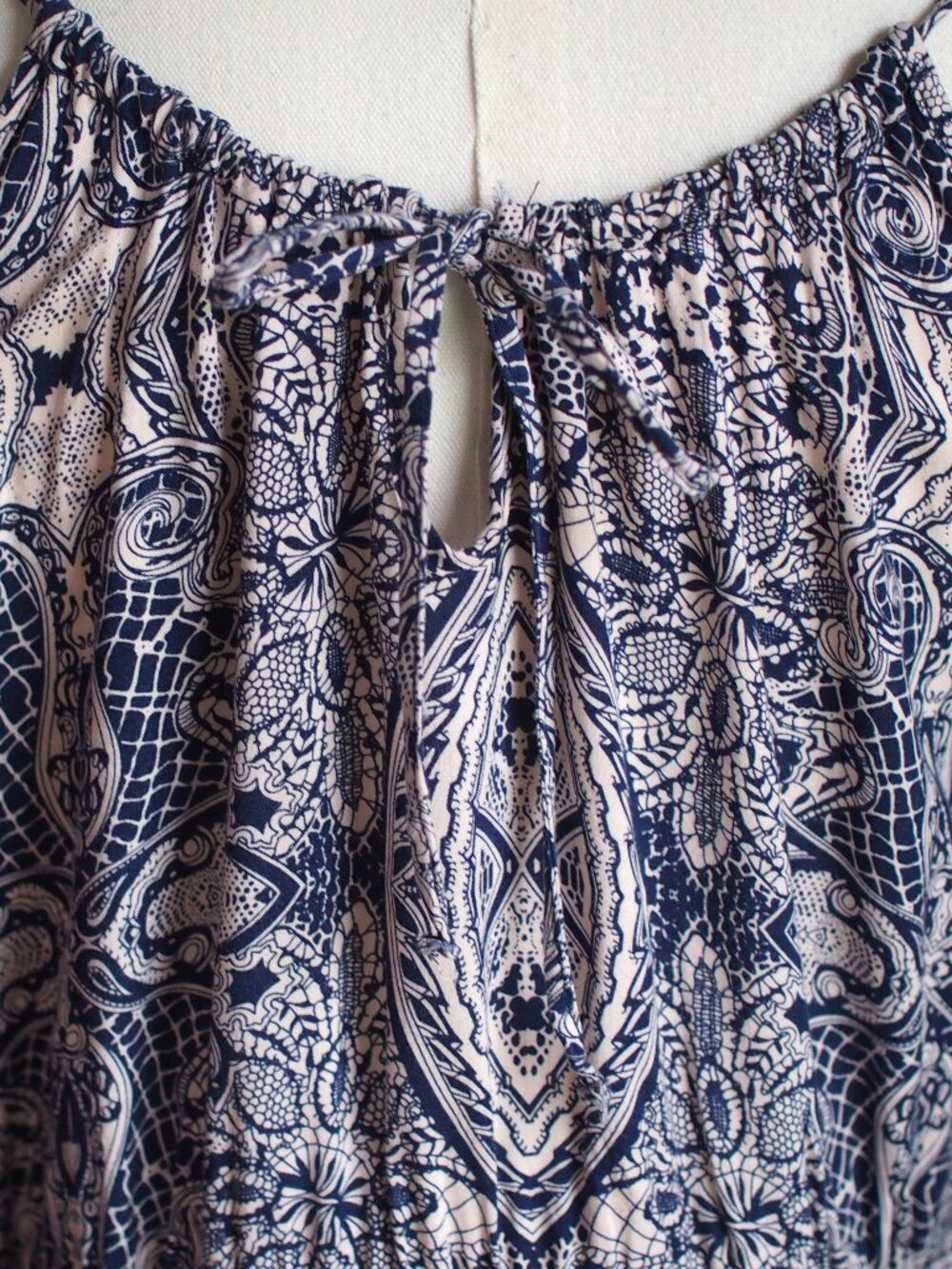 Vero Moda | Halter Maxi Dress - Picture 7 of 8
